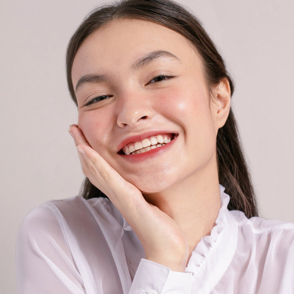 Cream Tint - Peach Bud Model