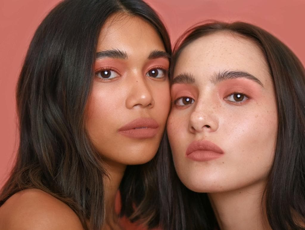 Fluffmatte - Milkshake Lips Sunnies Face