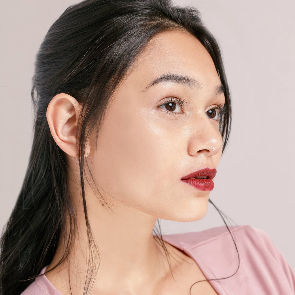 Liquid Lipstick - Love Potion Model 2
