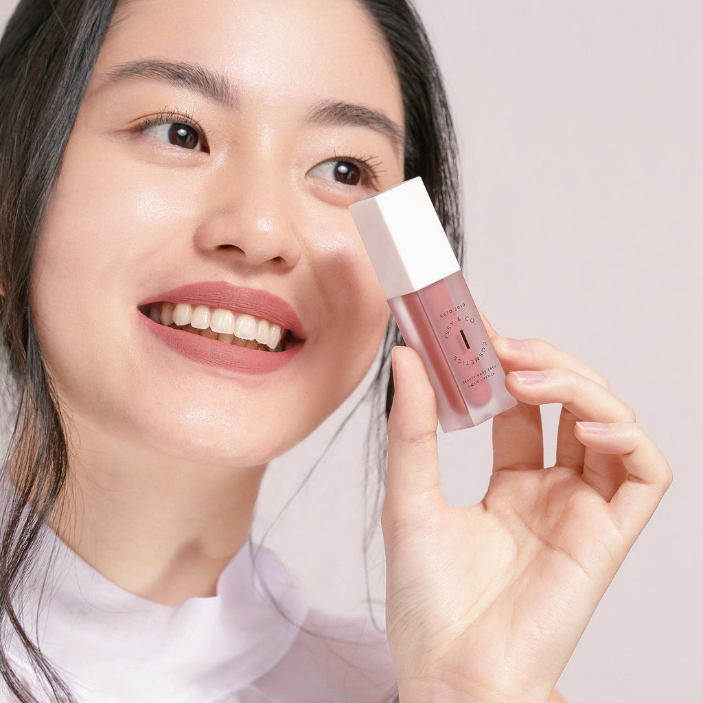 Liquid Lipstick - St. Tropez Model 3