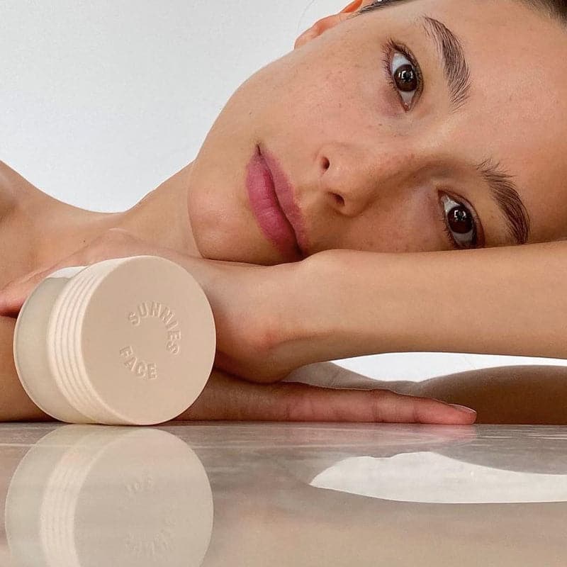 Sunnies Face Dream Cream Model