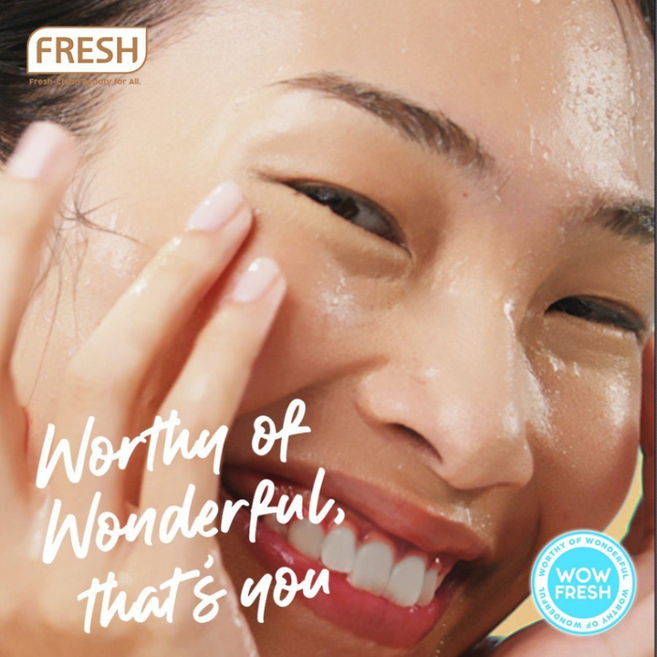 Jeju Aloe Ice 3 in 1 Niacinamide Dark Spot Facial Scrub