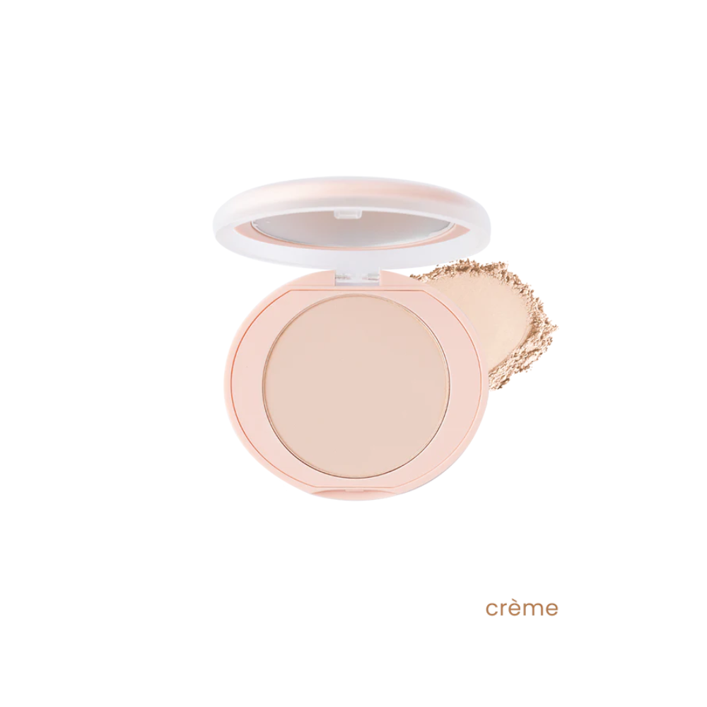 Compact powder with a mirror on a white background blk cosmetics Daydream Soft Blur Powder Foundation Creme