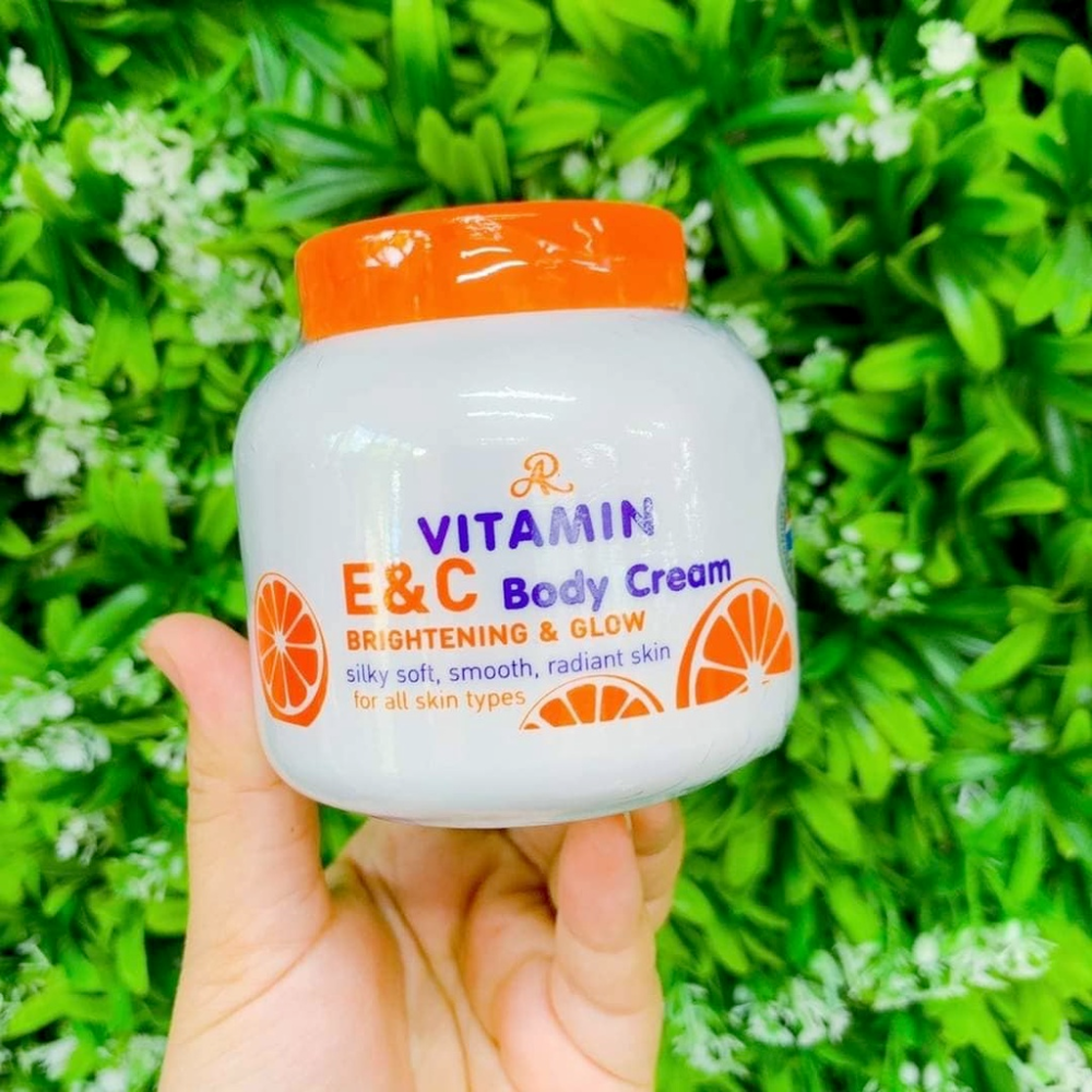 AR Vitamin E and C Brighten & Glow Body Cream