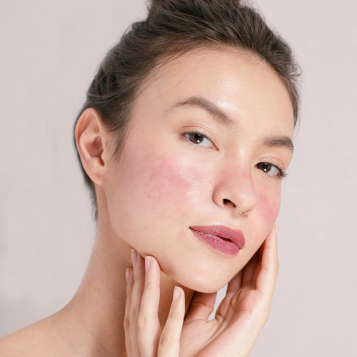 Cream Tint - Deep Blush Model