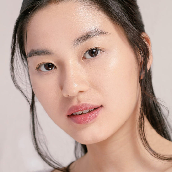 Cushion Lippy - Gossamer Pink Model 3