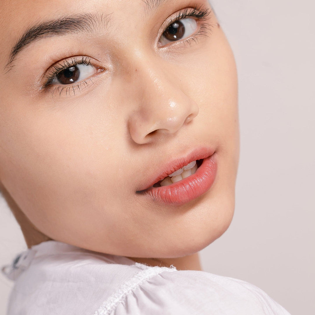 Cushion Lippy - Pink Beige Model 2