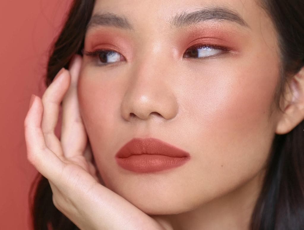 Fluffmatte - Girl Crush Lips Sunnies Face 