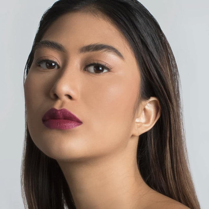 Vice Cosmetics Ganda Lang Modern Creme Lipstick - Honggondoooh Model