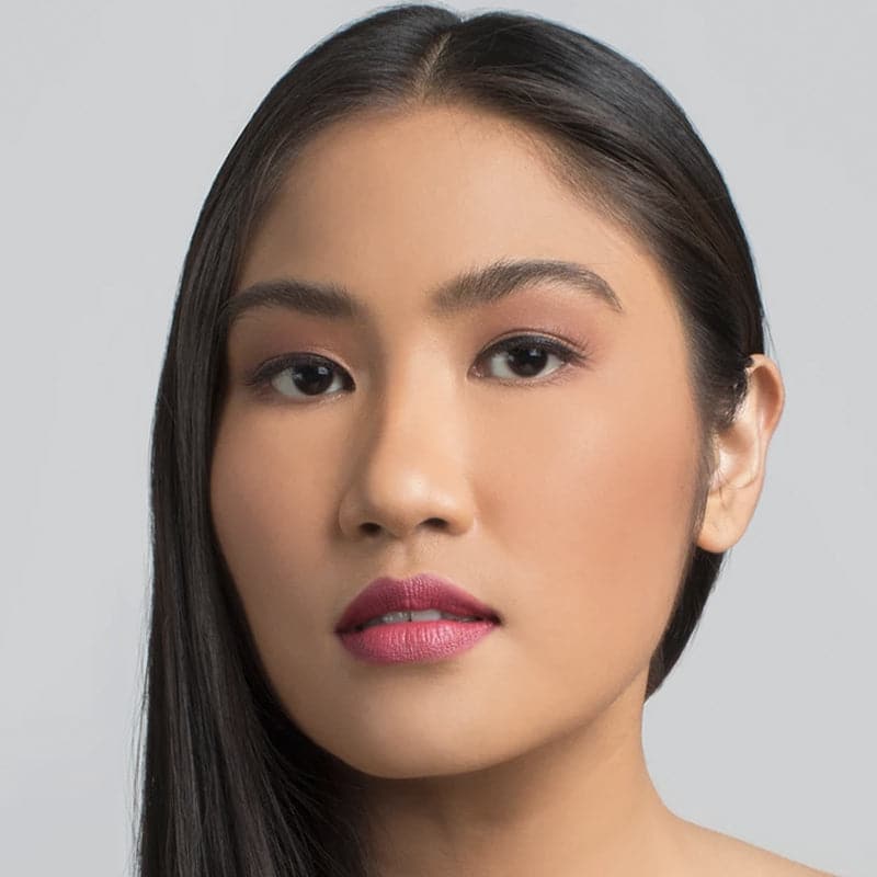 Vice Cosmetics Ganda Lang Modern Creme Lipstick - Wow Ganda Model