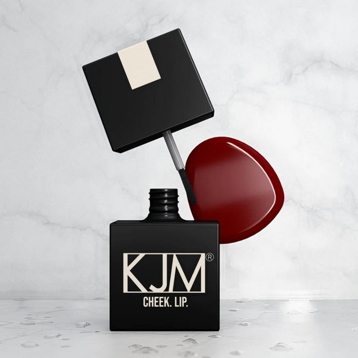 CHEEK. LIP. TOP-SHELF