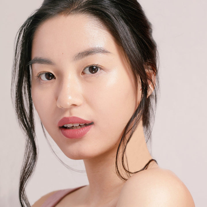 Liquid Lipstick - Ash Rose Model 3