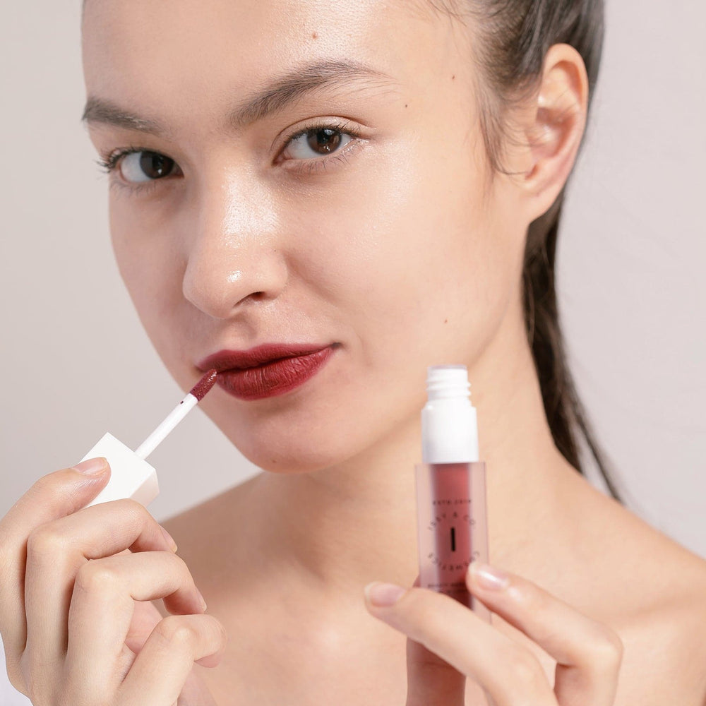 Liquid Lipstick - Love Potion Model