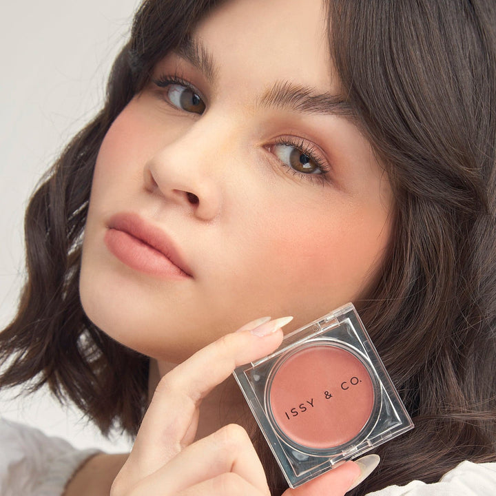 Cream Blush - Stunner Model