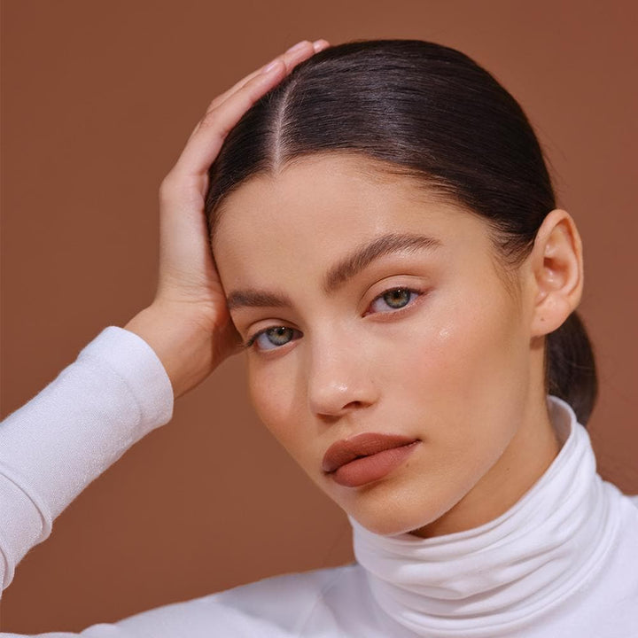 Sunnies Face Fluffmatte bday | taupe brown nude model 1