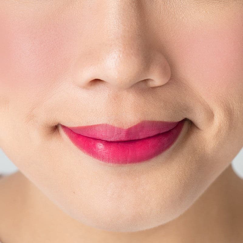 Happy Skin Kiss & Bloom Water Lip & Cheek Tint in Quirky Model